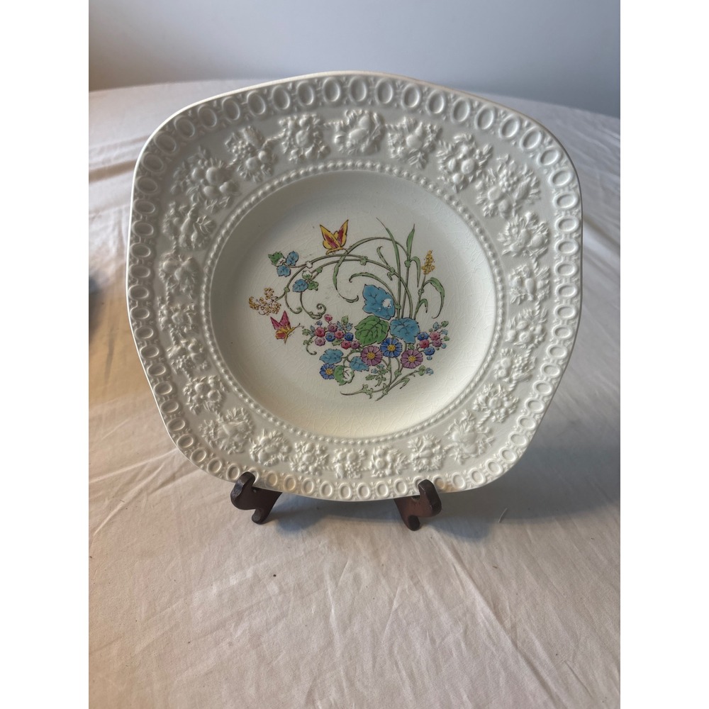 Wedgwood Wellesley Montreal Square Salad Plates Set 5 Cream Floral Butterfly